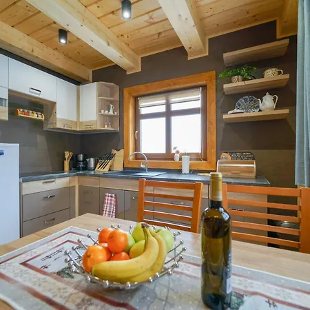 Villa Triti Stara Lesna Exterior photo